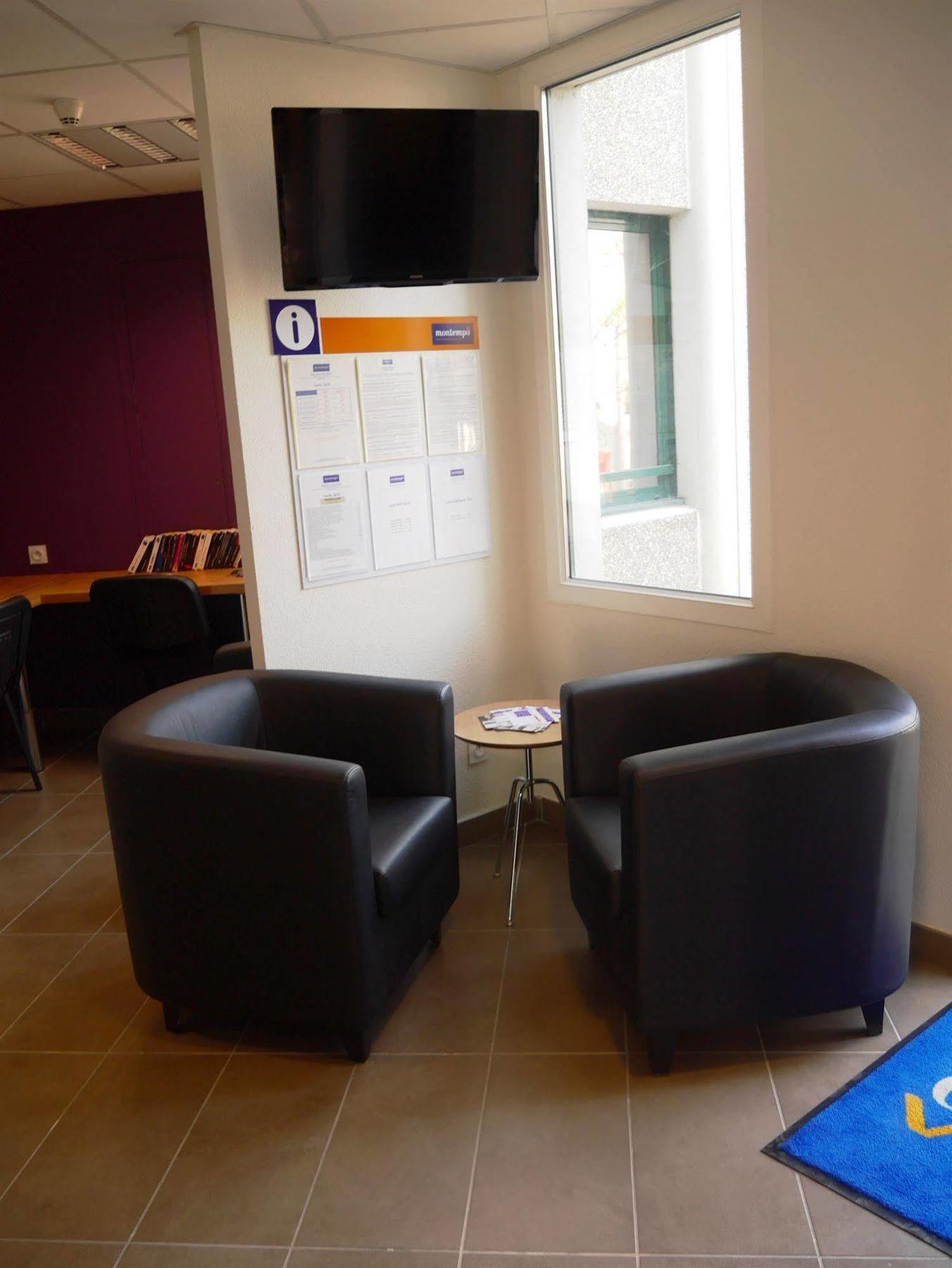 Montempo Apparthotel Lyon Viviani Венісьє Екстер'єр фото